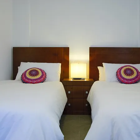 Seaview 1 *